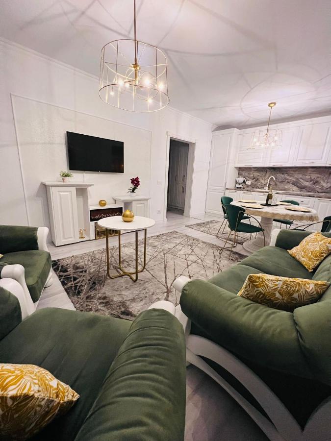 Apartament Larysse Орадя Екстер'єр фото